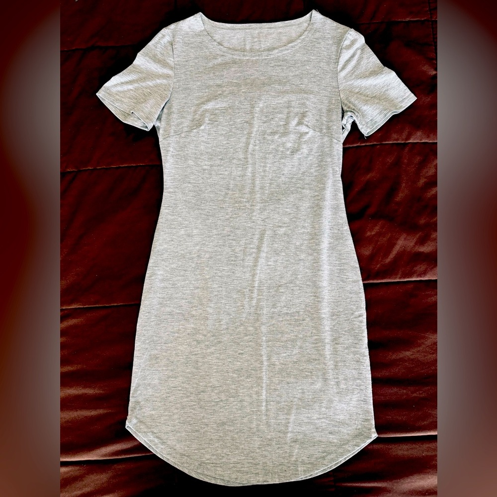 Curved Hem Fitten T-Shirt Dress